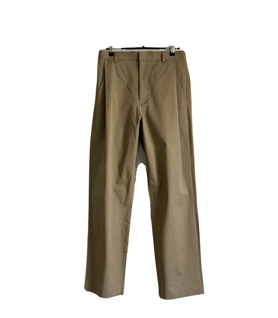 Loose Pleated Trousers