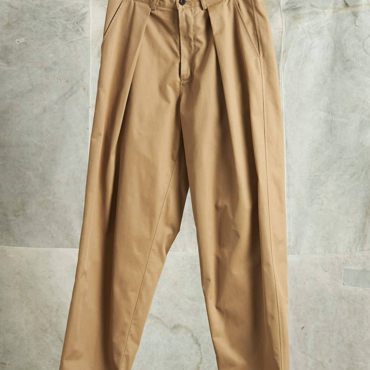 Labor Union Double Pleated Profile Tapered Trousers
