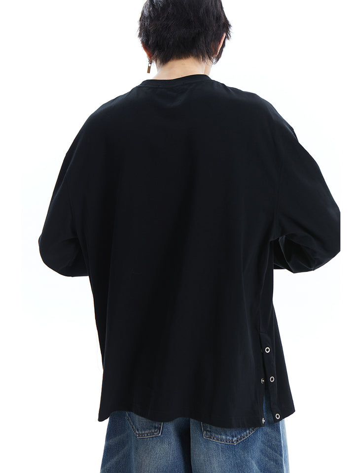 Essential Long-Sleeved T-Shirt