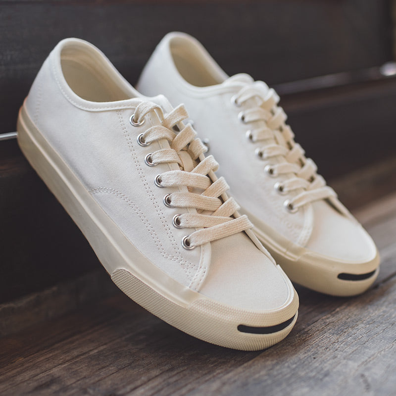Japanese Retro Low-Top Sneakers Madden Tooling