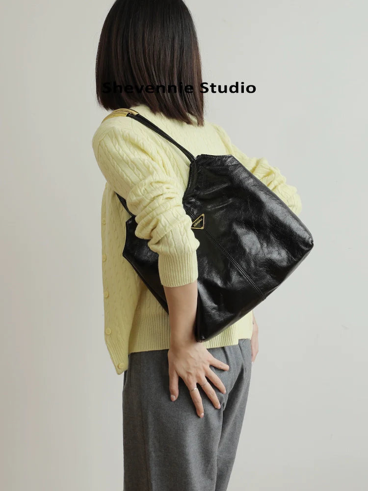 Elegant Waxed Tote