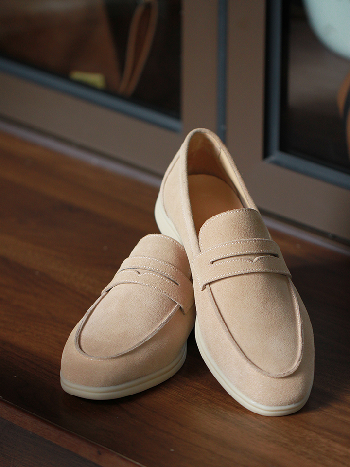 Yizhi Leather Loafers