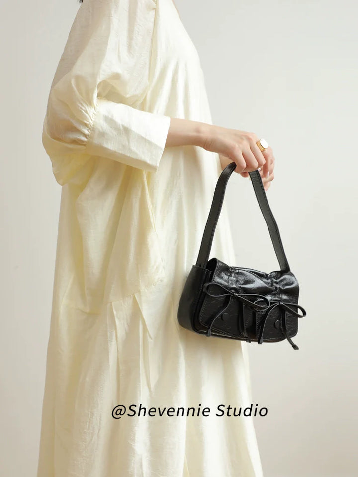 Snow Geinnie Leather Pleated Crossbody