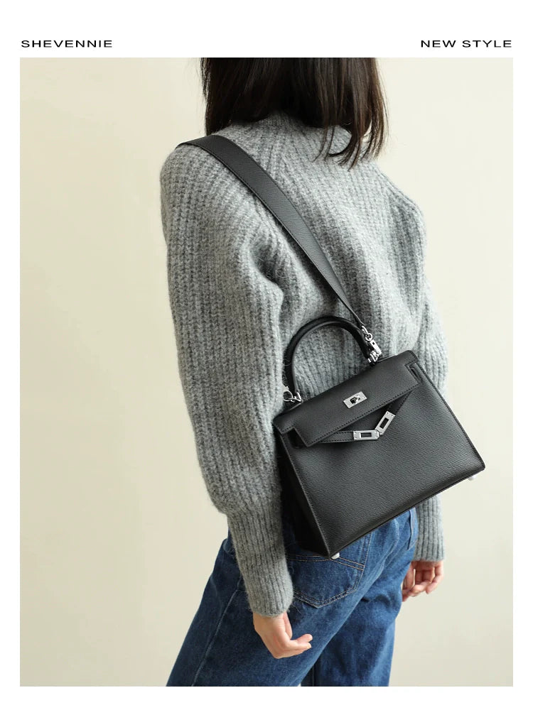 Matte Black Kelly Shoulder Bag