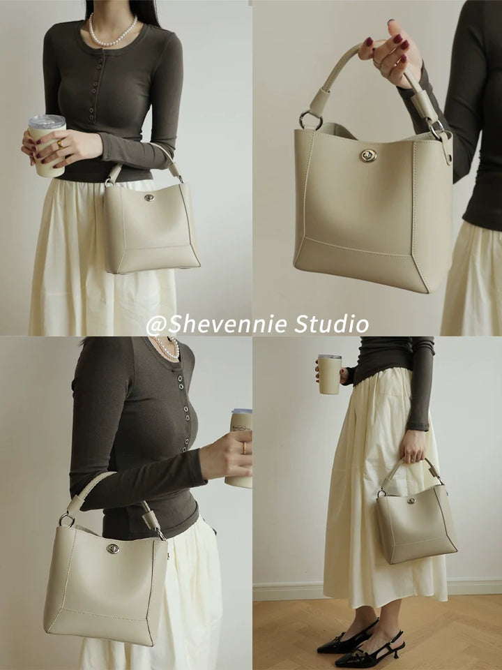 Snow Geinnie Leather Bucket Tote