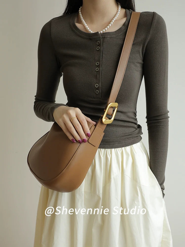 Elegant Leather Crossbody Tote