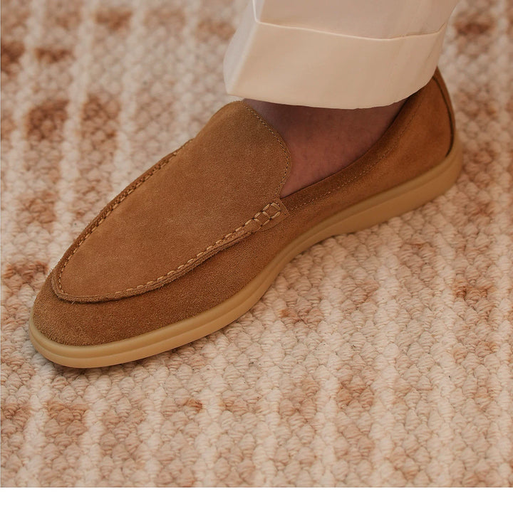 Yizhi Sheepskin Slip-Ons