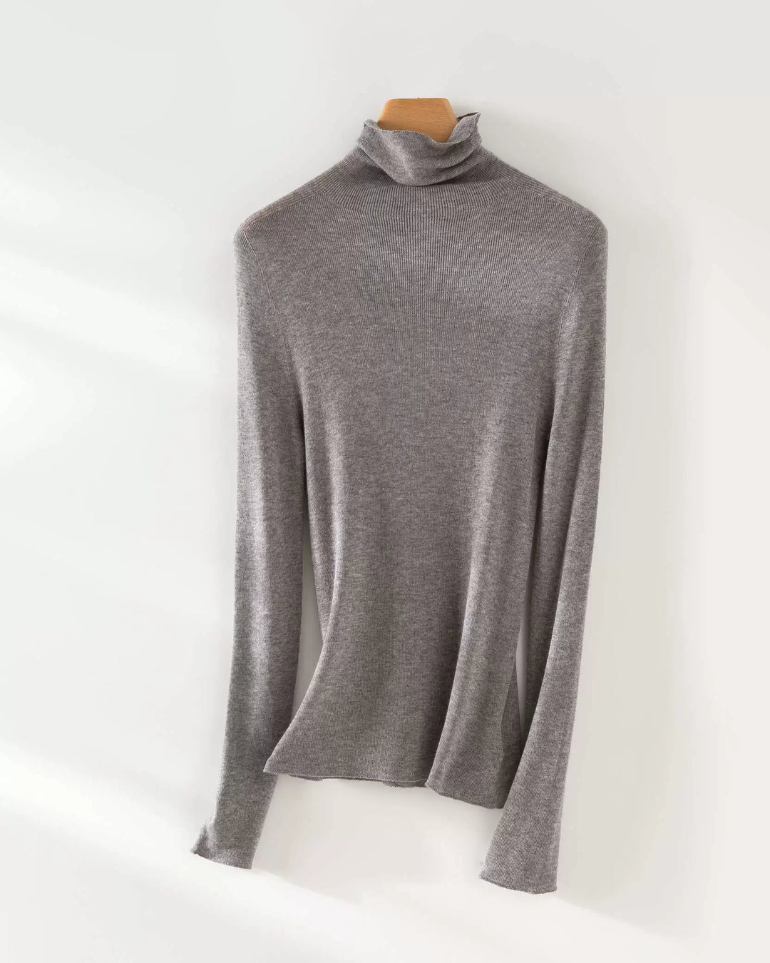 Natural Silk Cashmere Turtleneck