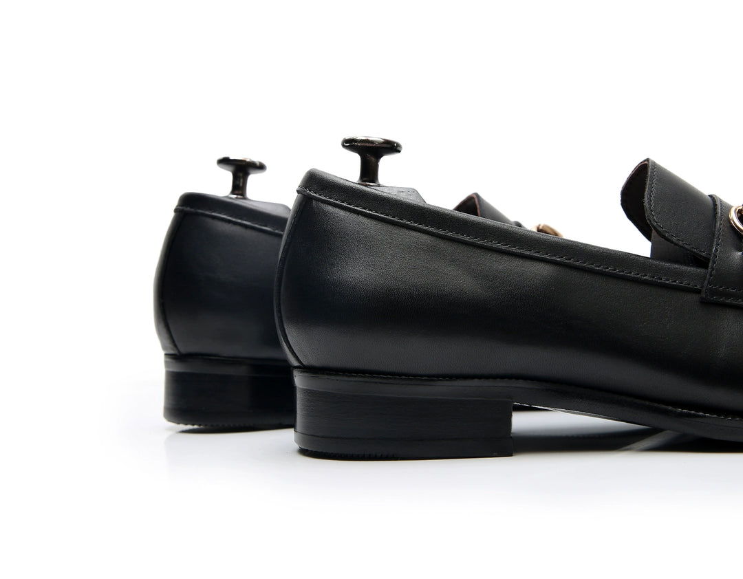 Yizhi Leather Loafers