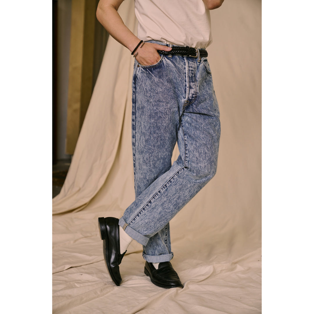 Washed Old Snowflake Jeans With Narrow Red Ear