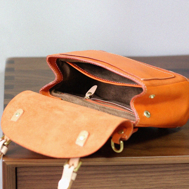 Rongqing Leather Messenger