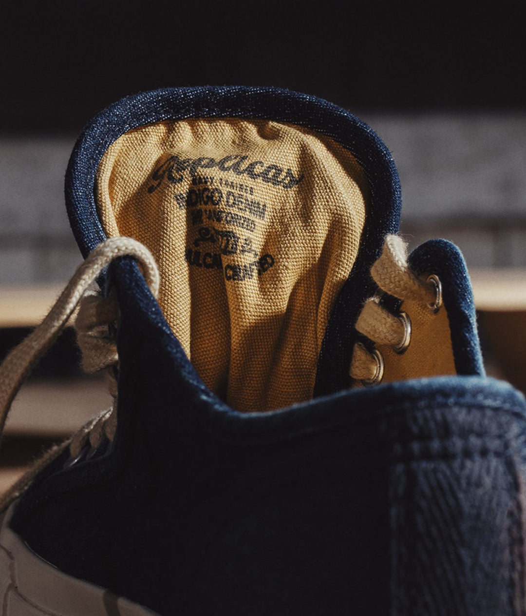 Washed Canvas Training Shoes