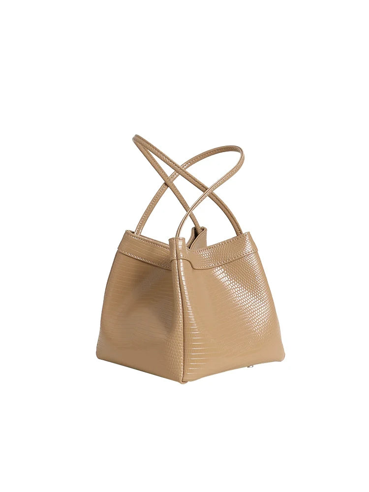 Lizard Pattern Leather Bucket Bag