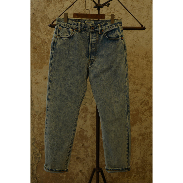 Washed Old Snowflake Jeans With Narrow Red Ear