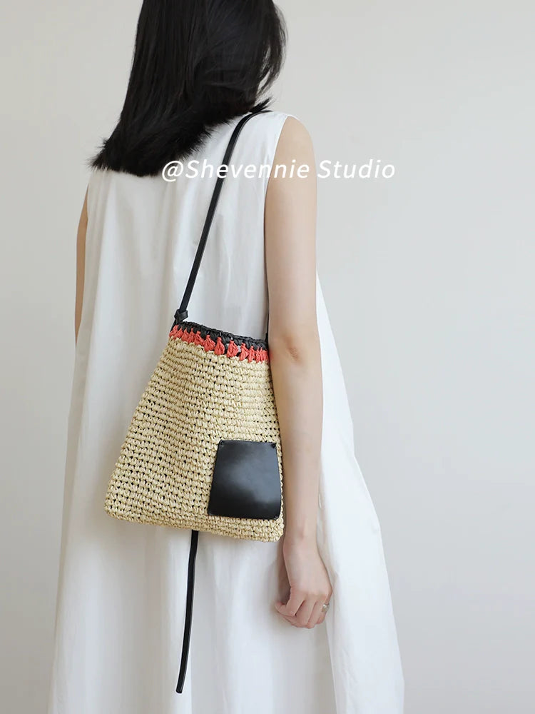 Essential Woven Shoulder Bag