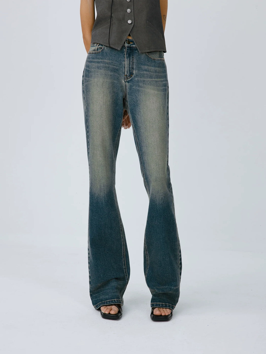 Slim Flare Jeans