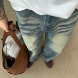 Retro Distressed Jeans - Contrast Color, Loose Fit for Premium Casual Style in Autumn/Winter.