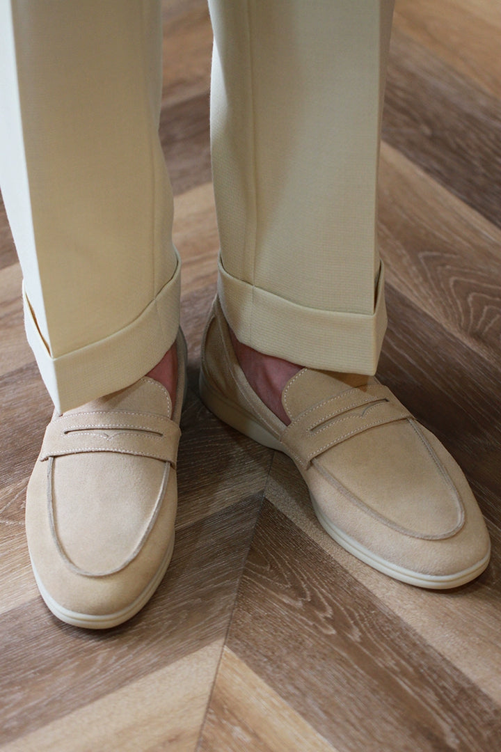 Yizhi Leather Loafers