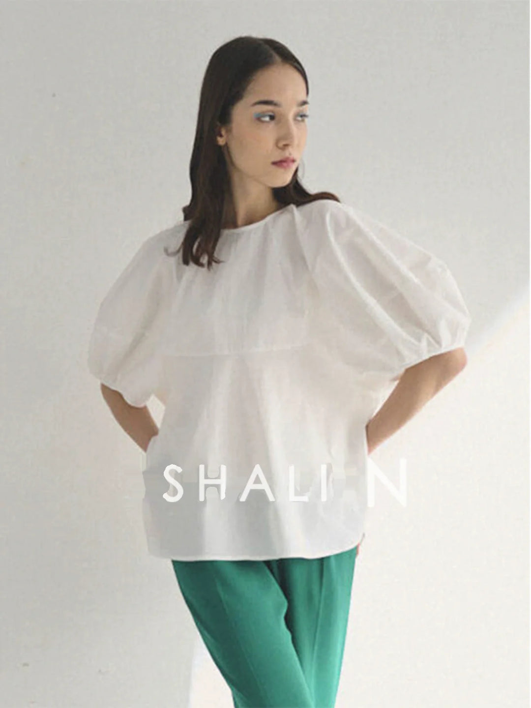 Summer Lantern Sleeve Blouse