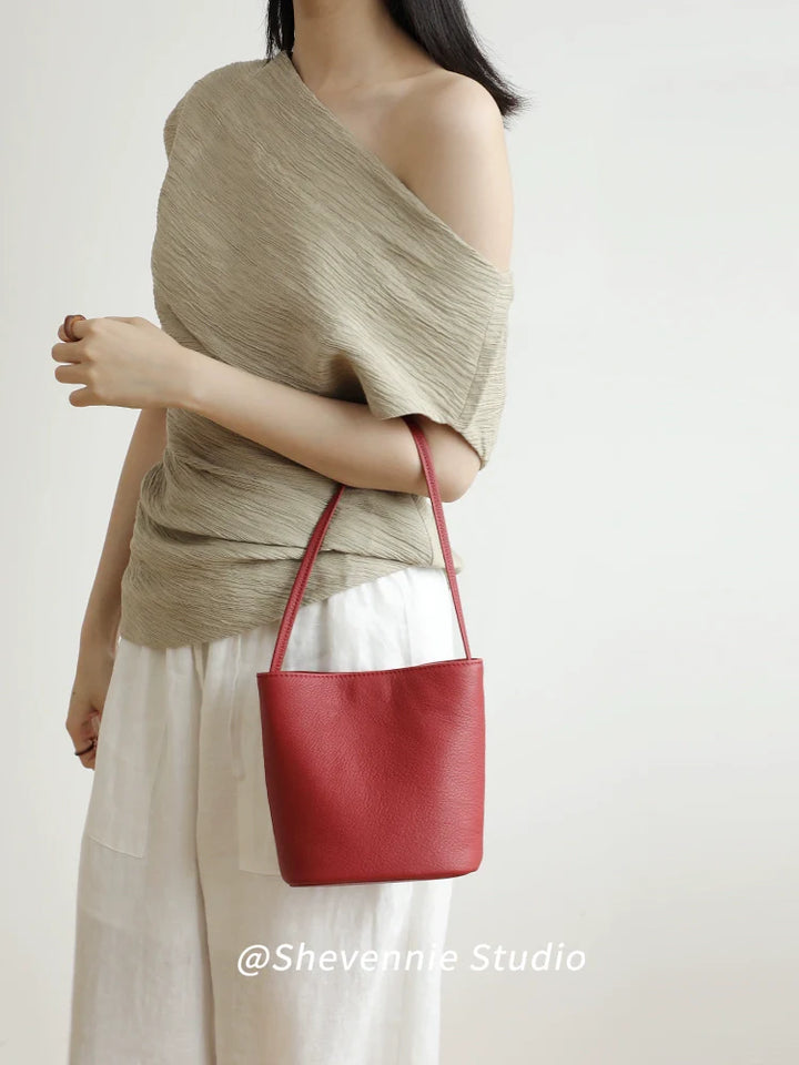 Niche Leather Bucket Bag