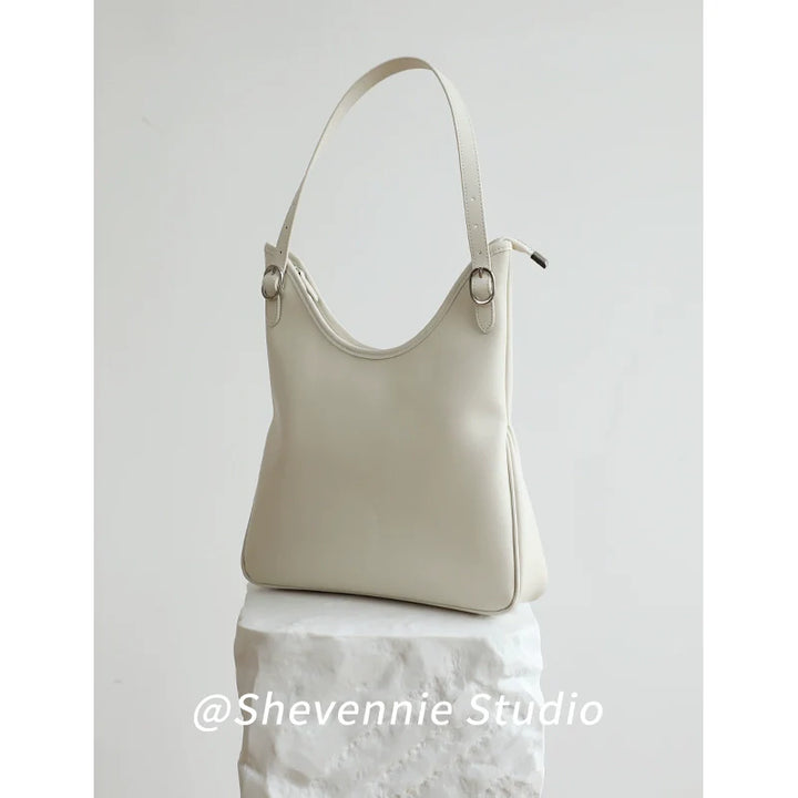 Snow Geinnie Leather Bucket Bag