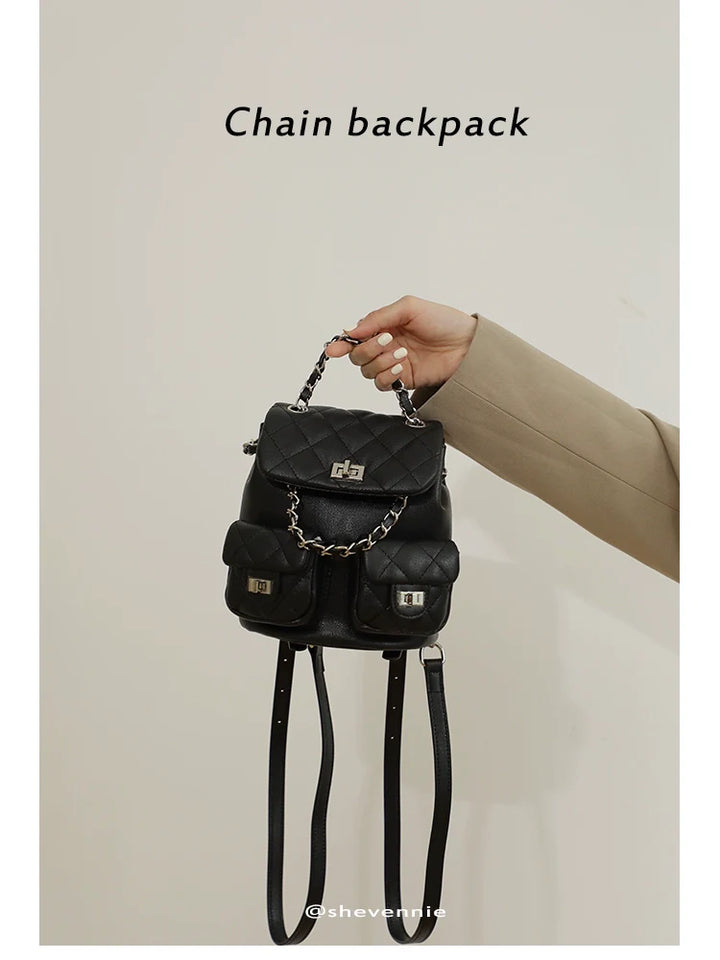 Snow Geinnie Leather Chain Backpack