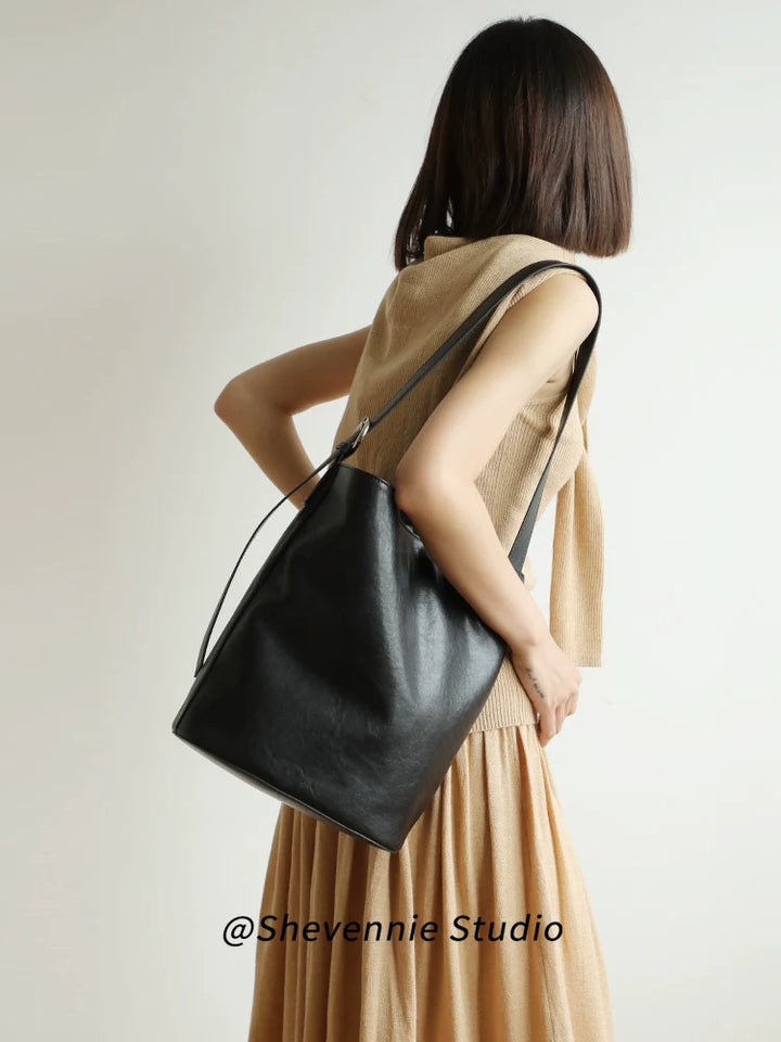 Autumn Leather Bucket Tote