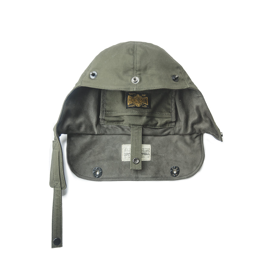 Retro Army Green Canvas Messenger Bag with Military-Inspired Design