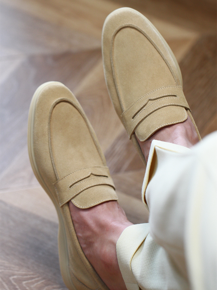 Yizhi Leather Loafers