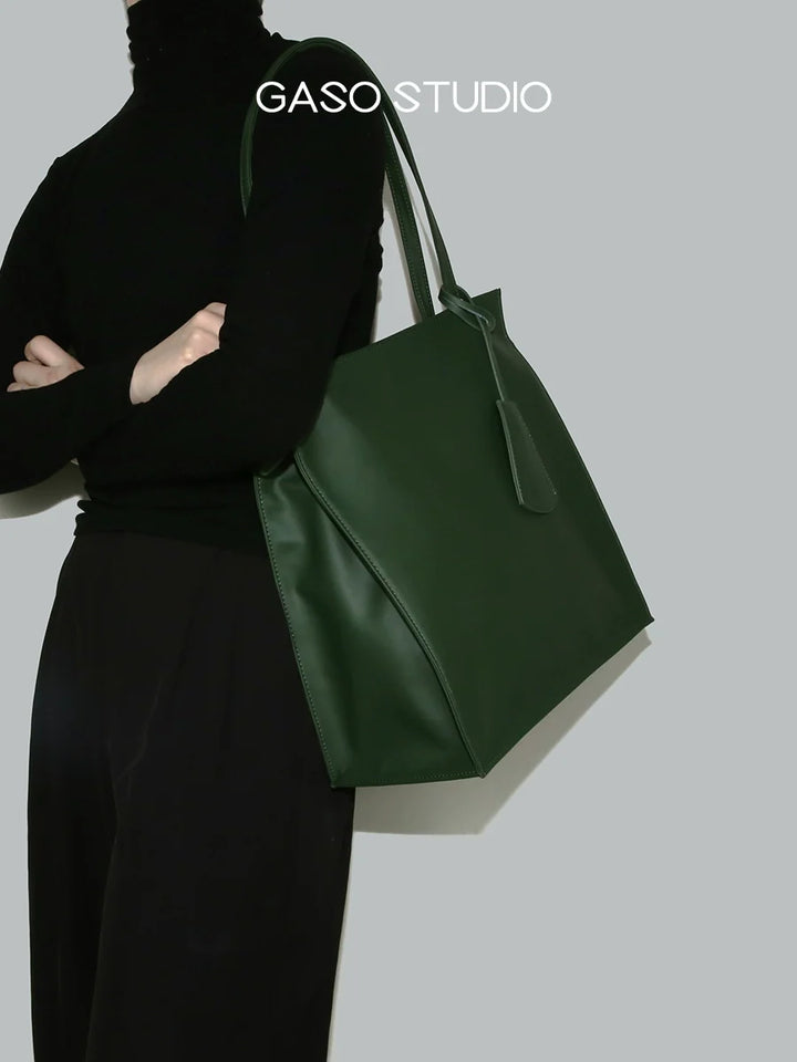 Modern Commuter Tote