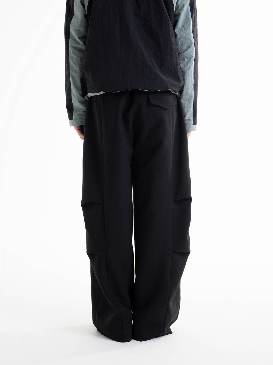 Pleated Cargo Trousers