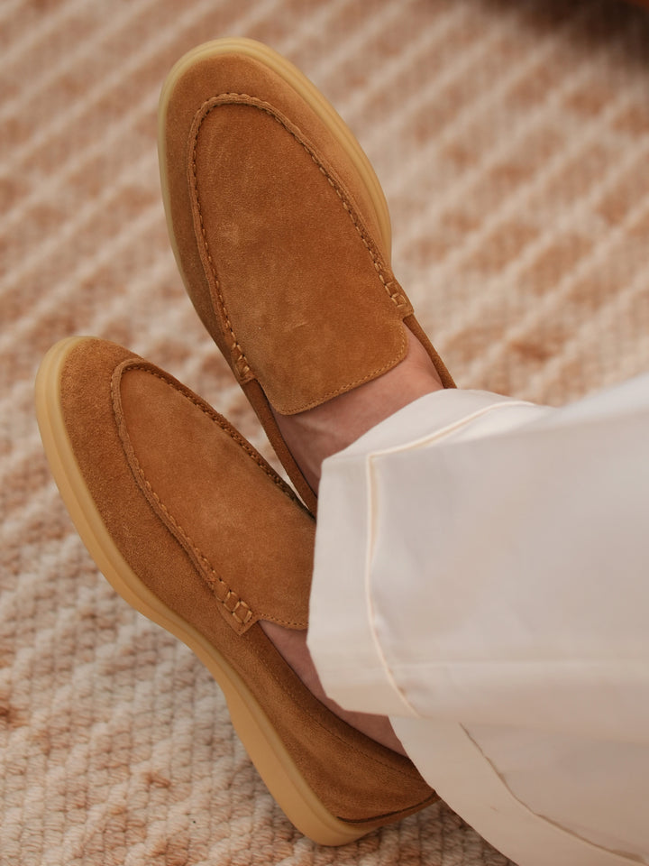 Yizhi Sheepskin Slip-Ons