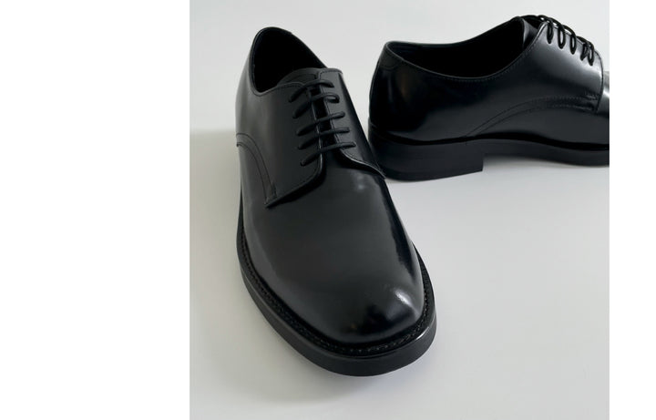 Lace-Up Derby Shoes