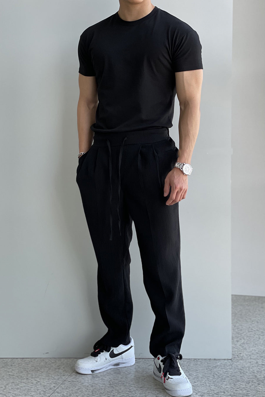 Tapered Drawstring Trousers